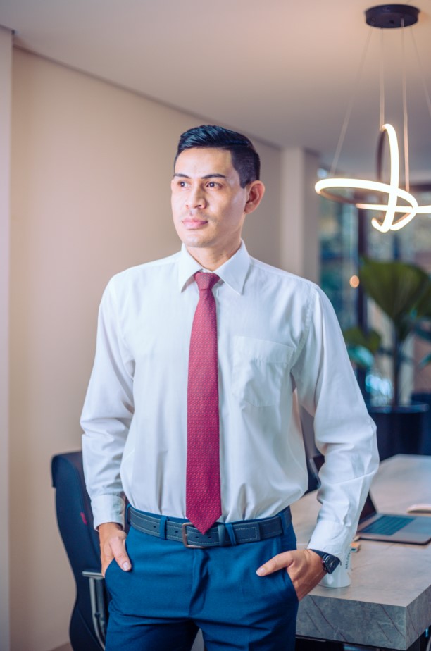 Modelo Alexandre Amaro