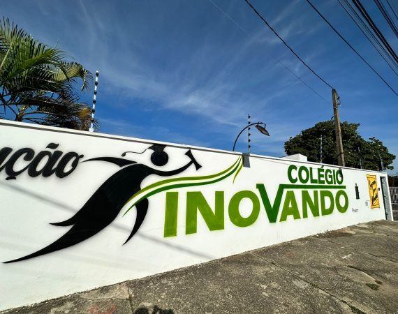 Colégio Inovando