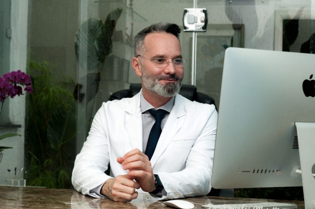 Dr. Douglas Moretti